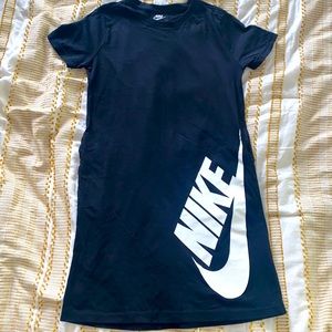 Nike dress with pockets